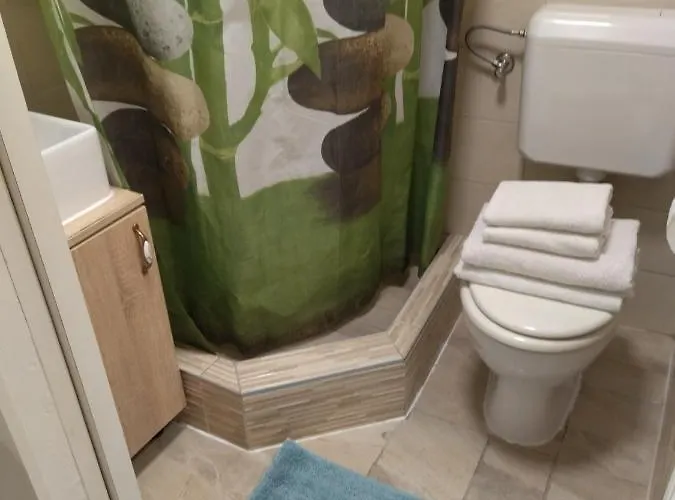 Tiny In Center Stone House * 스플리트